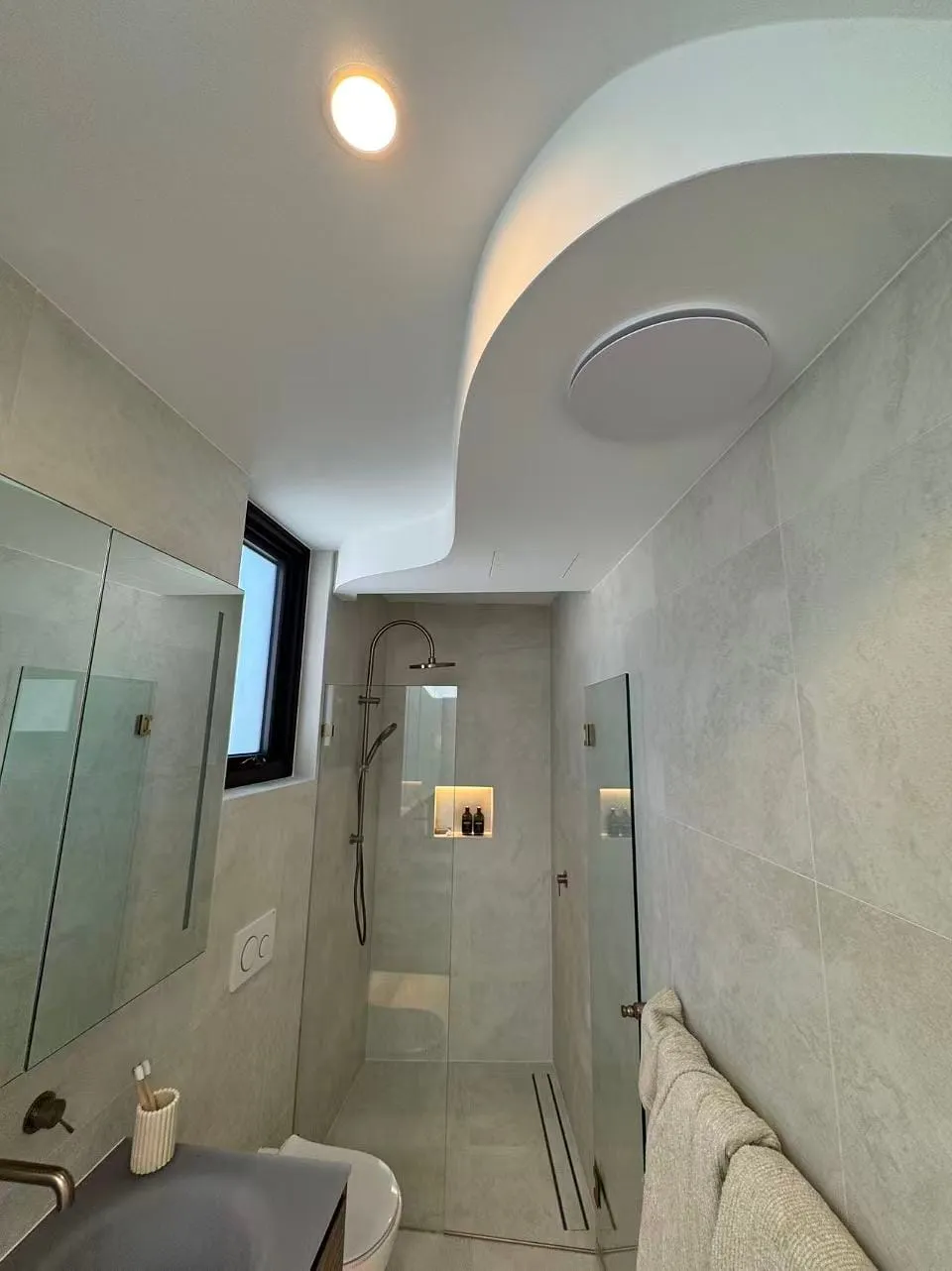 House — Northbridge, photo 1 of 6