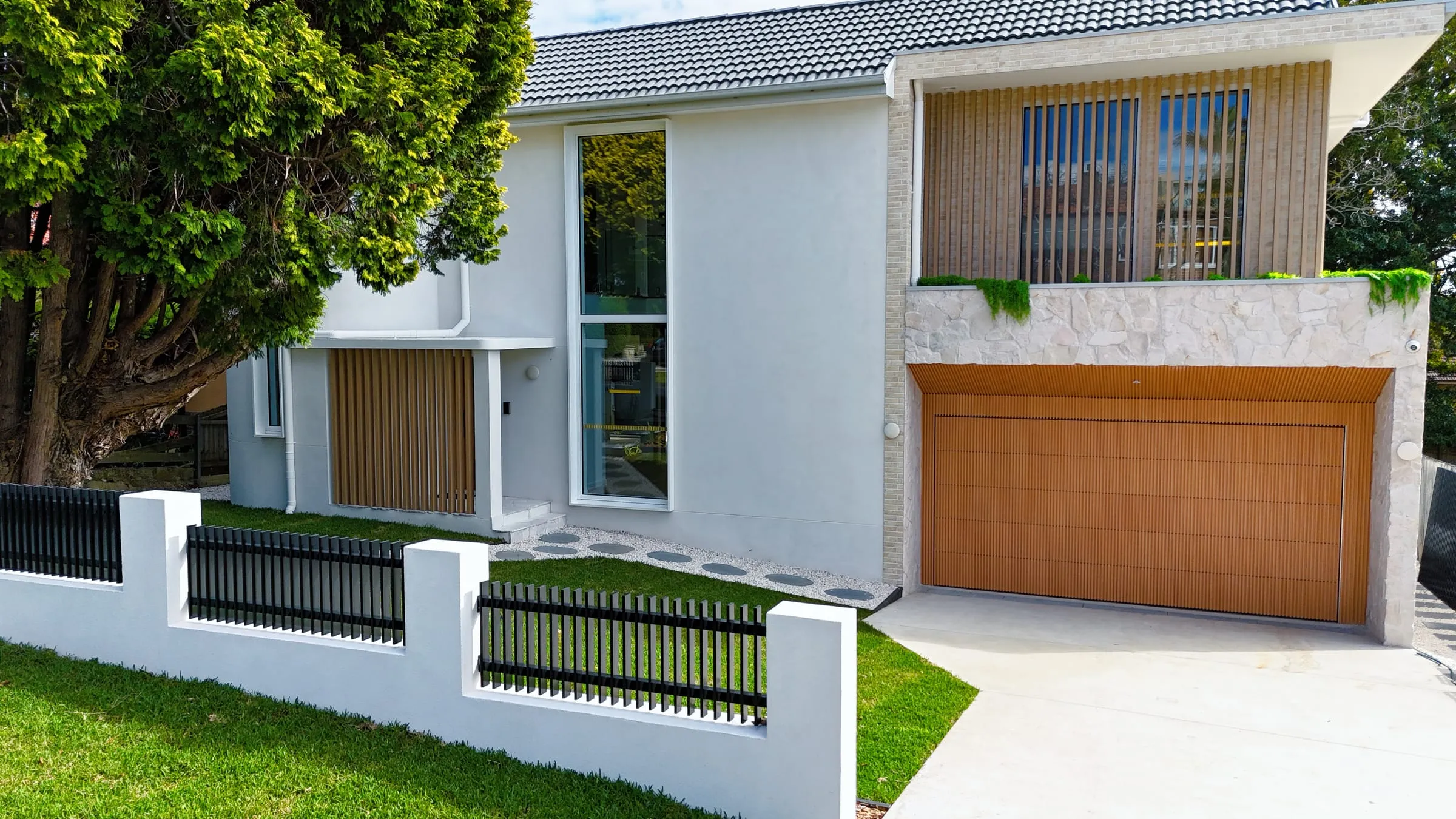 House — Northbridge, cover photo