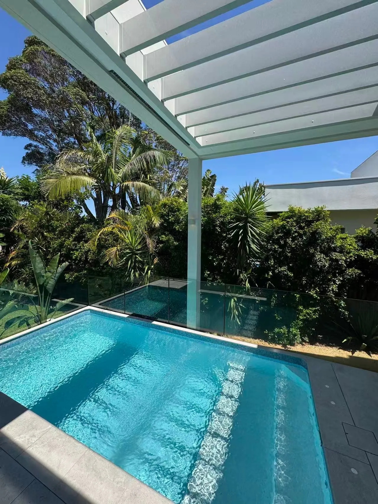 House — Northbridge, cover photo